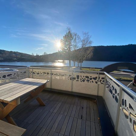 La bonne hôtesse Chambon-sur-Lac Exterior foto