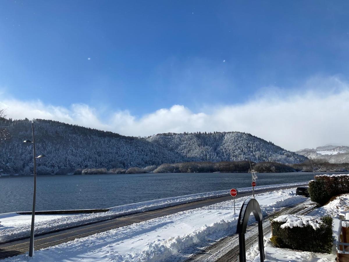 La bonne hôtesse Chambon-sur-Lac Exterior foto