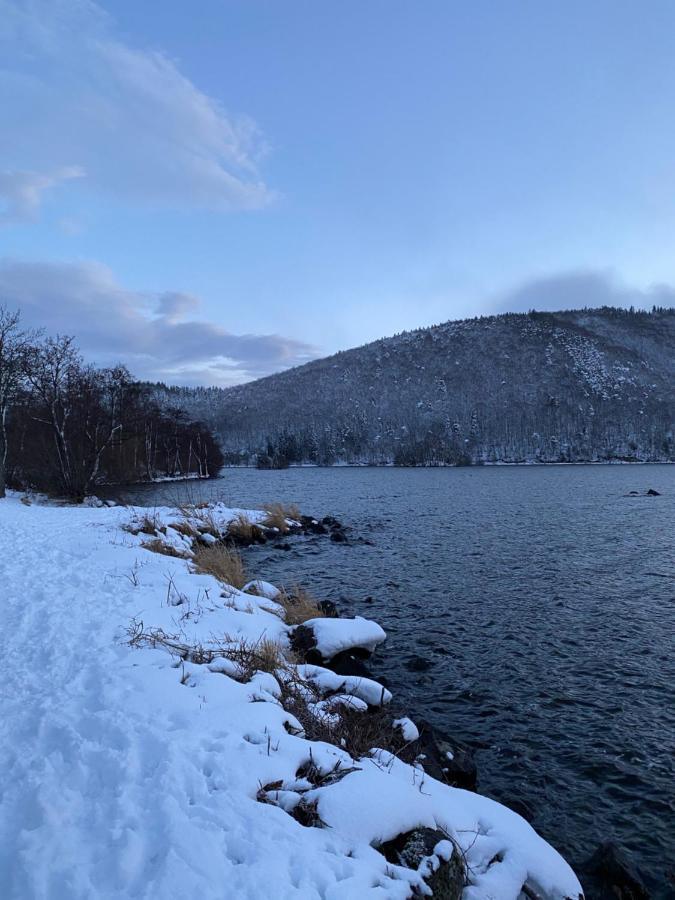 La bonne hôtesse Chambon-sur-Lac Exterior foto